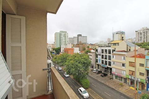 Image 9 - 251061